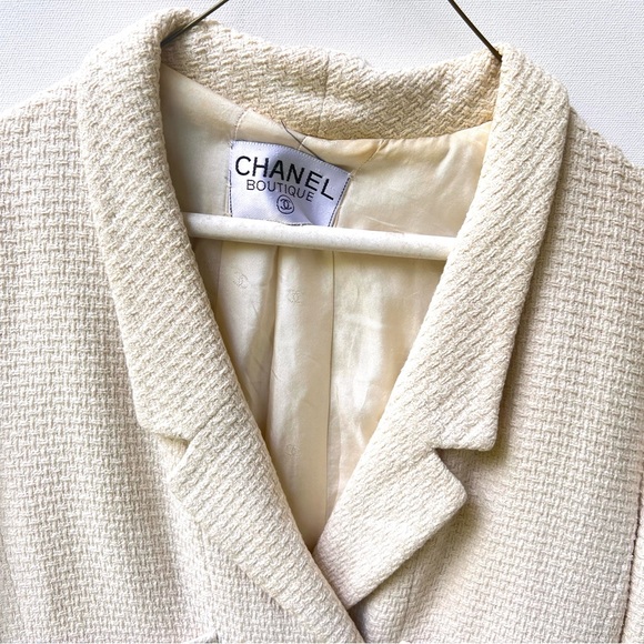 Vintage 90's CHANEL vanilla knit blazer jacket 17 logo buttons double br… - Picture 8 of 13